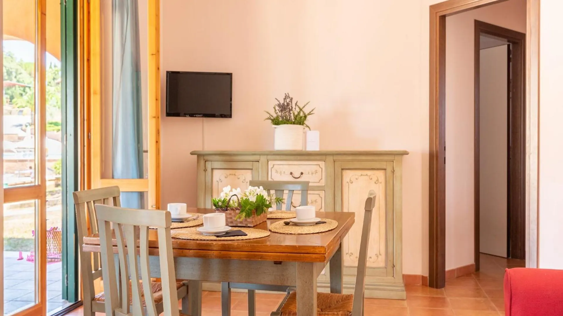 Apartment Im Pian Dei Mucini Resort In Der Toskana Massa Marittima